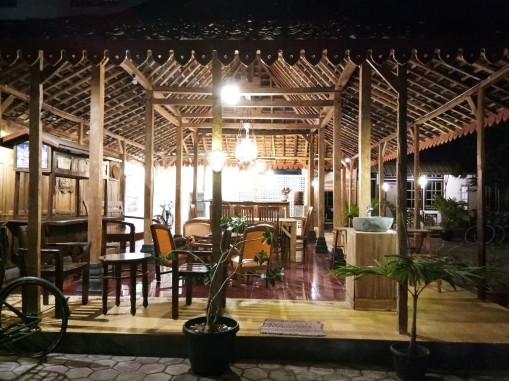 Diaga Grha Hotel Yogyakarta Eksteriør billede